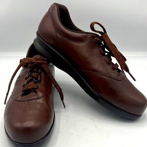 SAS Classic Brown Leather Women’s Walking Shoes